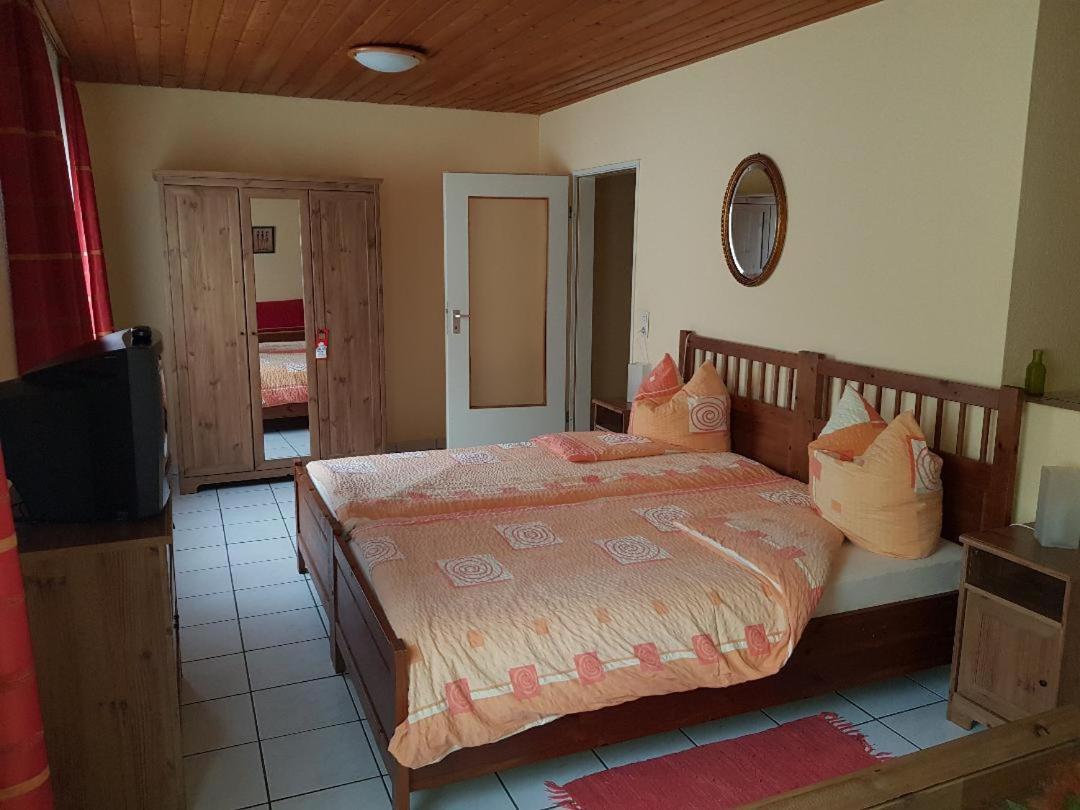 Hotel Restaurant Zur Hexe Überherrn المظهر الخارجي الصورة