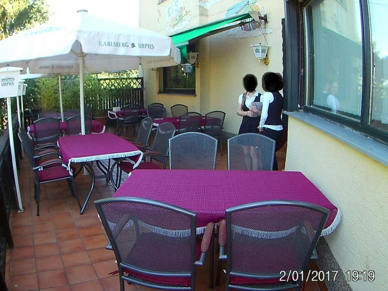 Hotel Restaurant Zur Hexe Überherrn المظهر الخارجي الصورة